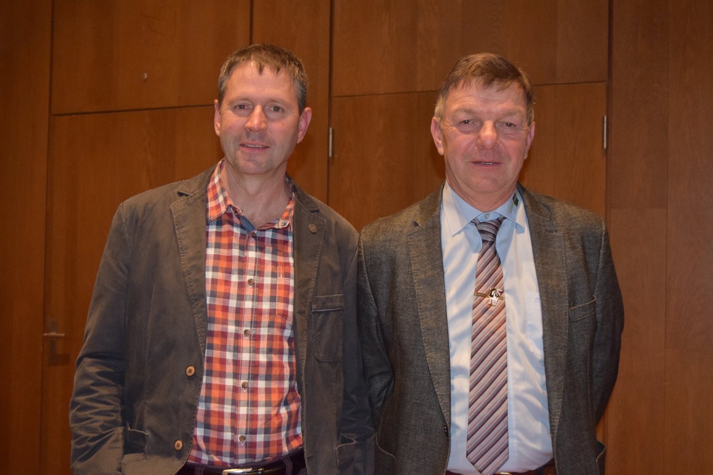 Daniel Vetterli (links) übernimmt das Präsidium von Ruedi Schnyder. (Bild sgi) 