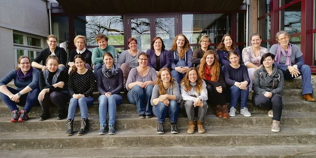 Sie alle haben den berufsbegleitenden Kurs absolviert und noch kurz vor der Corona-Krise abschliessen können.(Bilder zVg)