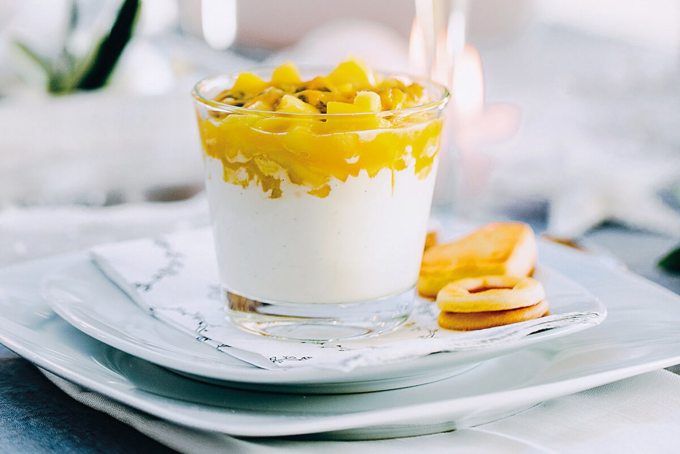 Das Dessert des Festmenus: Griechischer Jogurt mit Passionsfrucht und Mango. (Foto: Kathrin Toldo)