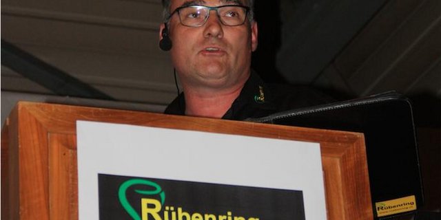 Andreas Wiedmer und seine Vorstandskollegen hatten bei der GV  vom Mittwochabend keinen leichten Stand.  (Bild aw)