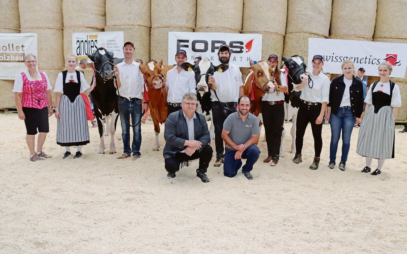Miss Buechibärg: Lila, Stefan Widmer, Mühledorf; Reserve: Kischa, Roland Zemp, Ramiswil; Miss Landfest: Atlanta, Erhard Stalder, Mümliswil; Reserve-Schöneuter: Zulaika, Nicole Affolter, Bettlach; Miss Schöneuter: Hawaii, David Flury-Staub, Oekingen (v. l.). 