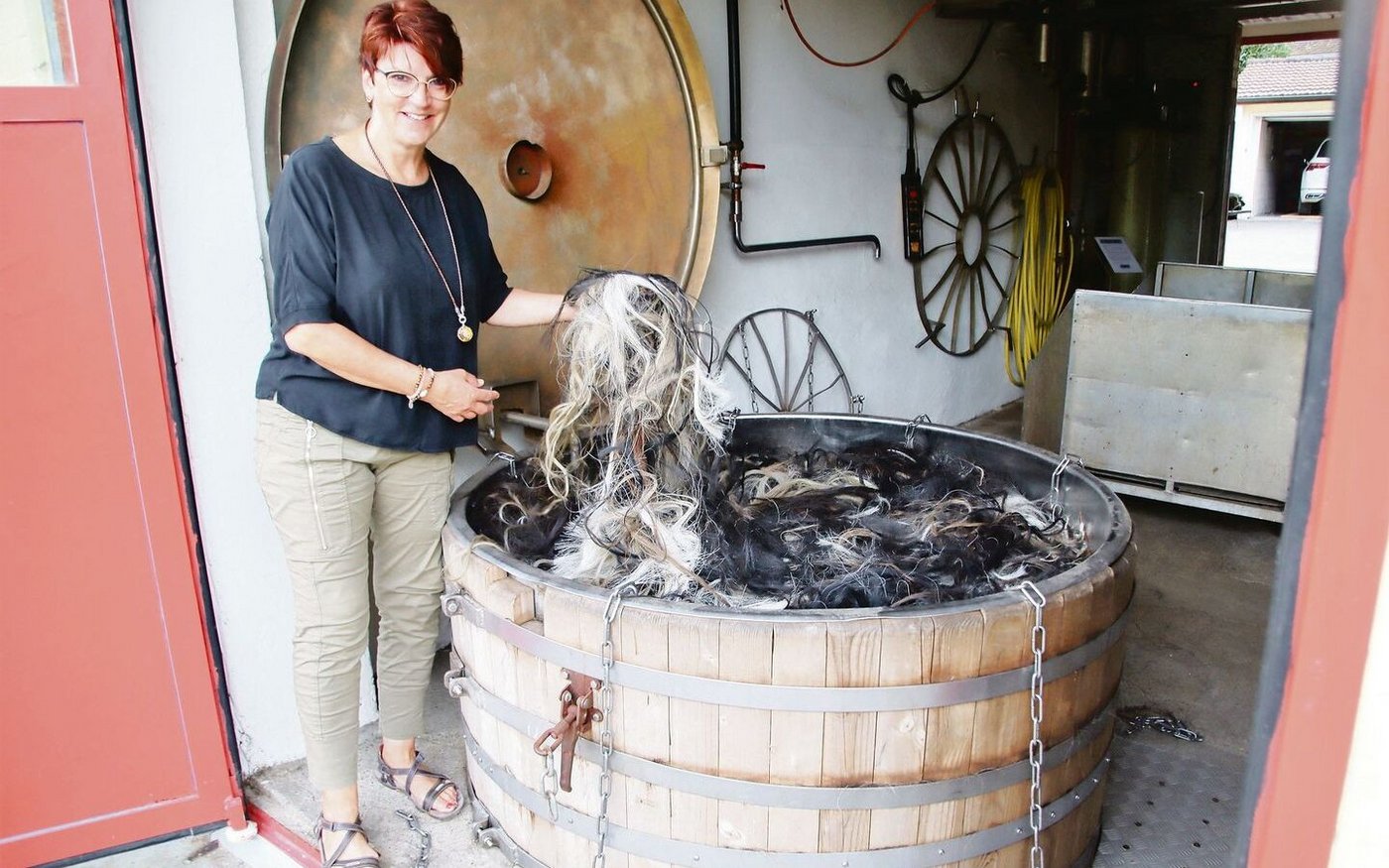 Valérie Toggenburger führt die Rosshaarspinnerei in der sechsten Generation.