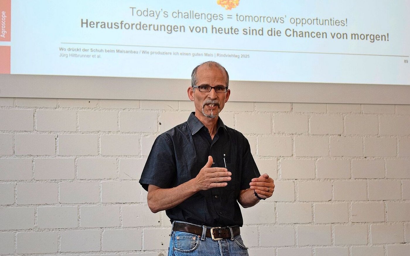 «Mais ist ja eigentlich eine Hackfrucht», rief Agronom Jürg Hiltbrunner am Rindviehtag des Inforamas in Erinnerung.
