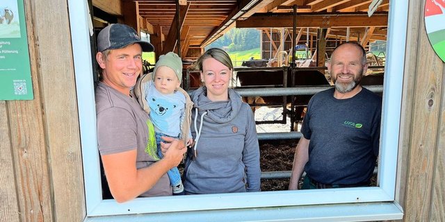 Gespannt, was am Sonntag auf sie zukommt: Die EG Rossgass mit Christian und Eveline Steffen mit Sohn Joel und Franz Lötscher (v. l.).