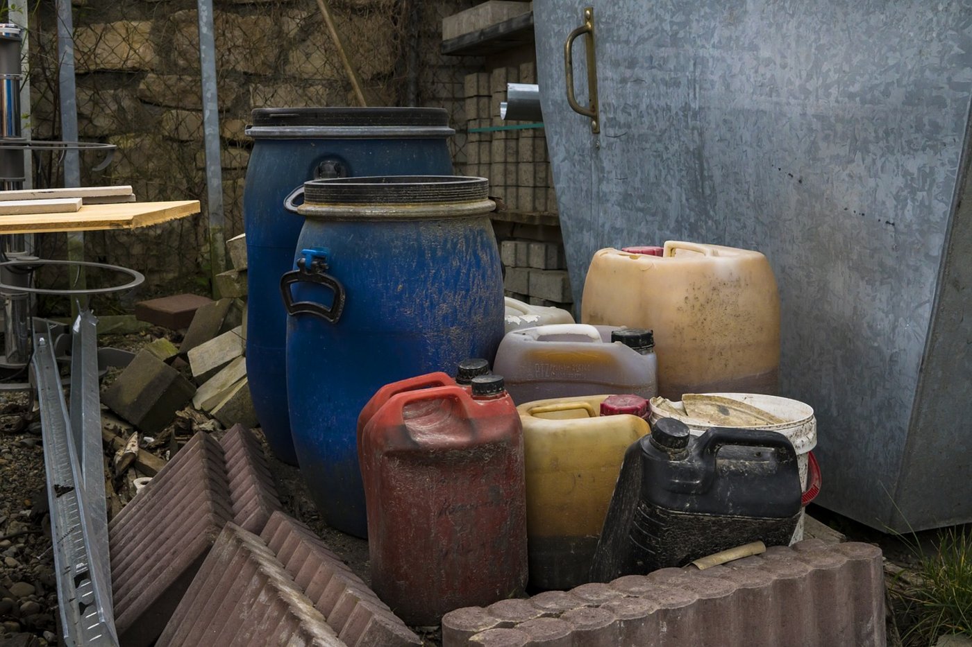 Paraquat ist gemäss Public Eye akut toxisch und in Entwicklungsländern ein beliebtes Mittel, um Selbstmord zu begehen. (Symbolbild FelixMittermeier / Pixabay)