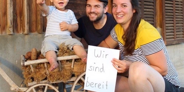 Mit der Kampagne «Bauernhöfe weitergeben» gab die Kleinbauern-Vereinigung bereits 2016 hofsuchende Familien ein Gesicht. (Bild Kleinbauern-Vereinigung) 