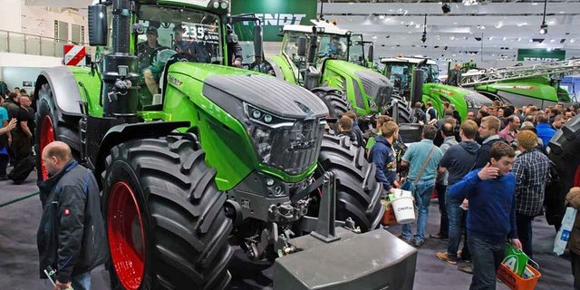 Gross, grösser, am grössten: An der Agritechnica gibt es unter anderem die neuesten Traktoren zu sehen. (Bild DLG)