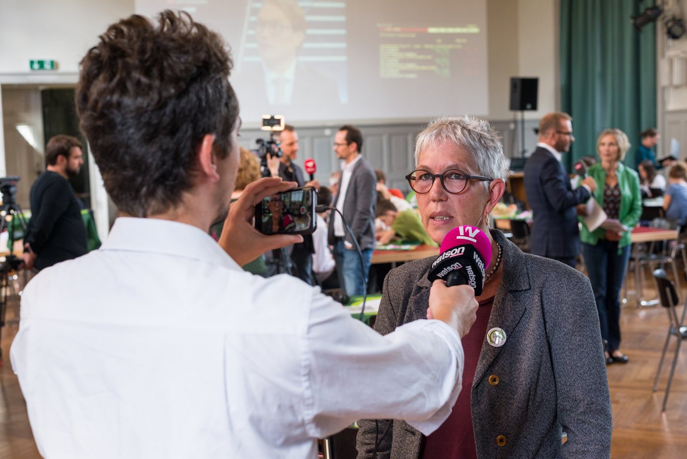 Als Berner SP-Grossrätin und Präsidentin der Kleinbauernvereinigung steht Regina Fuhrer öfters in der Öffentlichkeit. (Bild Hansjürg Jäger)