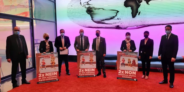 Das nationale Nein-Komittee ist breit aufgestellt. (Bild Ramon Lienhard))