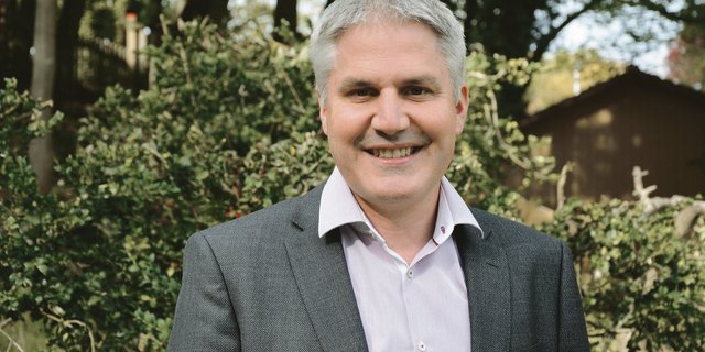 «Es geht letztlich darum, den Gesellschaftsvertrag so weiterzuentwickeln, dass das Verhältnis zwischen Gesellschaft und Landwirtschaft so gut bleibt wie bisher», sagt Christian Hofer.(Bild sb)