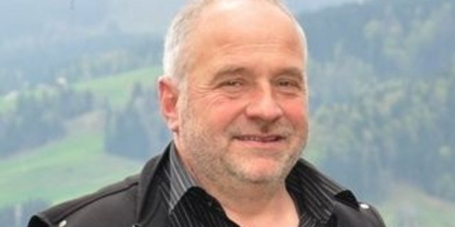 Samuel Graber ist Kälbermäster in Horrenbach BE und Präsident des Schweizer Kälbermäster-Verbands (SKMV). 