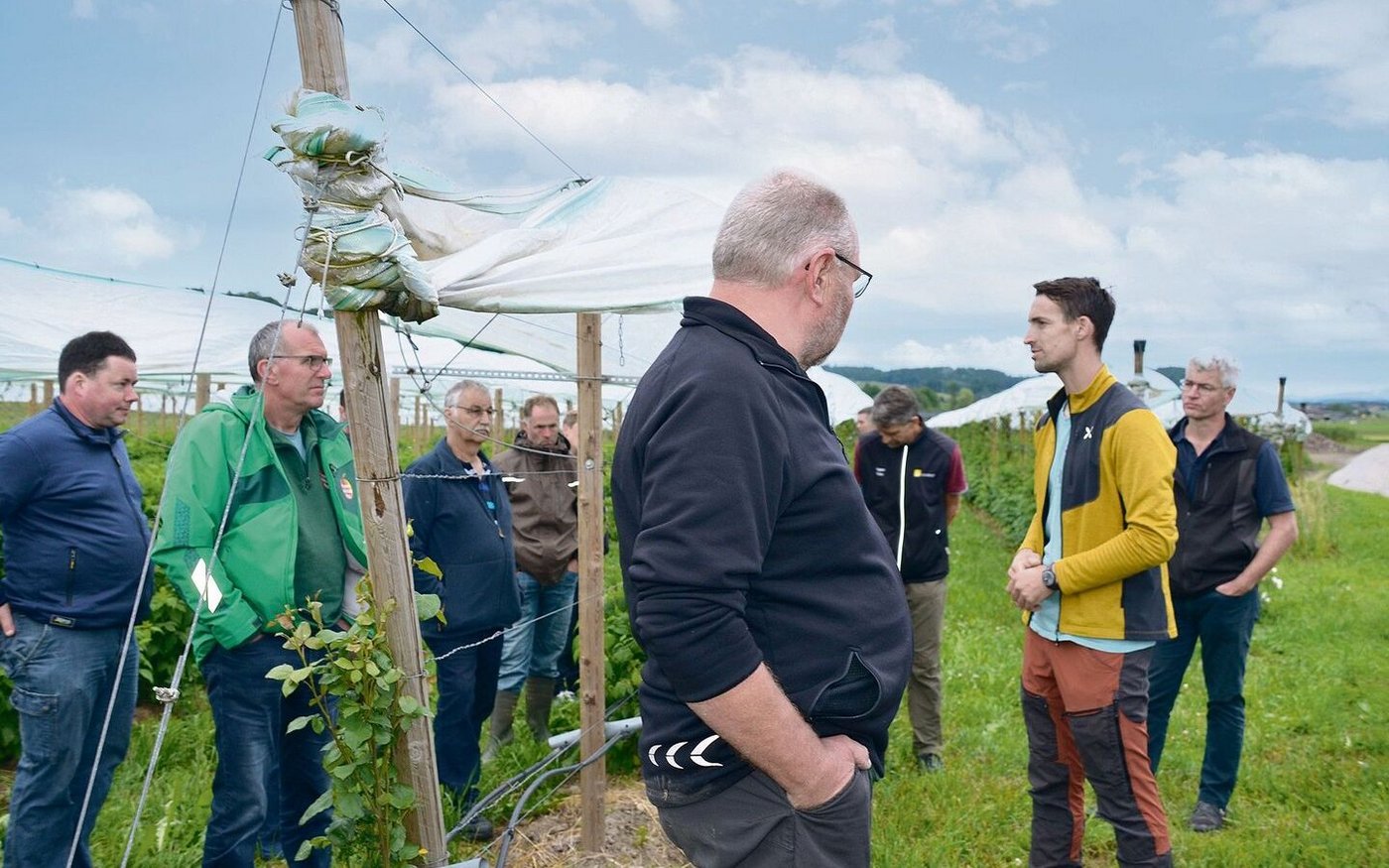 Die Beeren-Vorernteversammlung fand bei Räss Wildbeeren in Benken statt.
