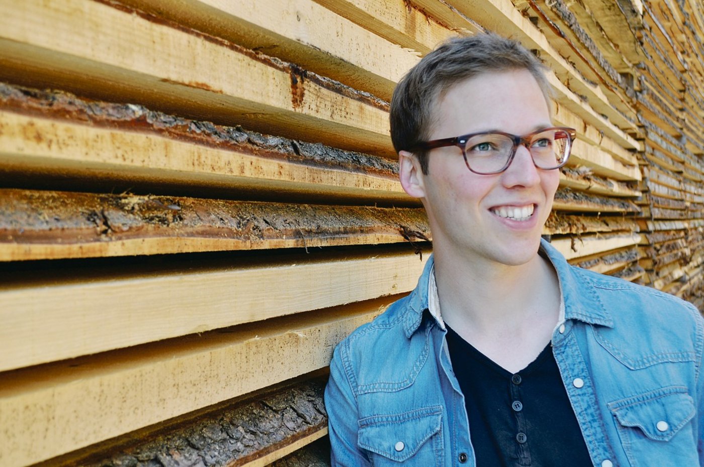 Jonas Inderbitzin ist wissenschaftlicher ­Mitarbeiter bei der Agroscope. Dieses Jahr leitete er die Jury der Schweizer Fruchtsaft- und Cider-Prämierung. (Bild zVg)