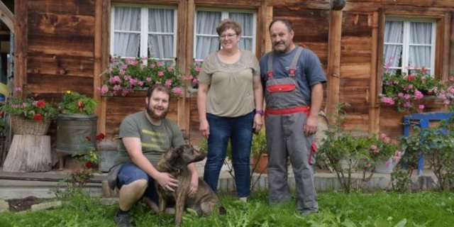 Diese Familie aus dem oberen Emmental betreut Klienten des Projekts Alp. (Bild Projekt Alp)