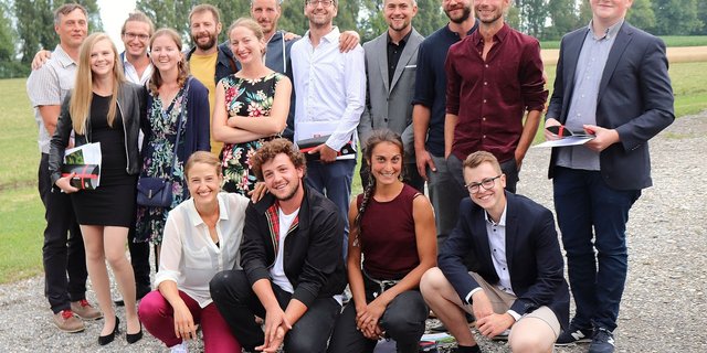 Das sind die Winzerinnen und Winzer des Jahrgangs 2018. (Bild zVg)  