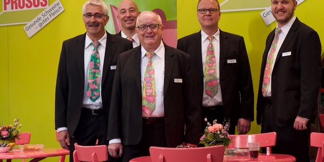 Das Prosus-Team mit den üppigen Krawatten: Bruno Herzog, Johann Egli, Josef Schurtenberger, Hanspeter Erni, Andreas Fritschi (v.l.n.r.)»