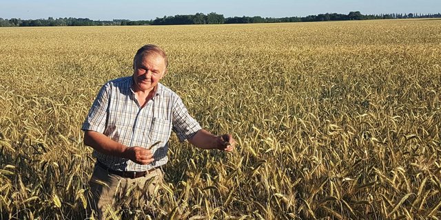 Vasyl Loban ist einer der etwa 300 Landwirte in der Ukraine, welche biologischen Landbau betreiben (Stand 2016). (Bild Boris Busslinger)