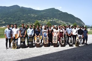 Die Abschlussklasse Landwirt Erstausbildung EFZ. (Bilder Stefanie Giger)
