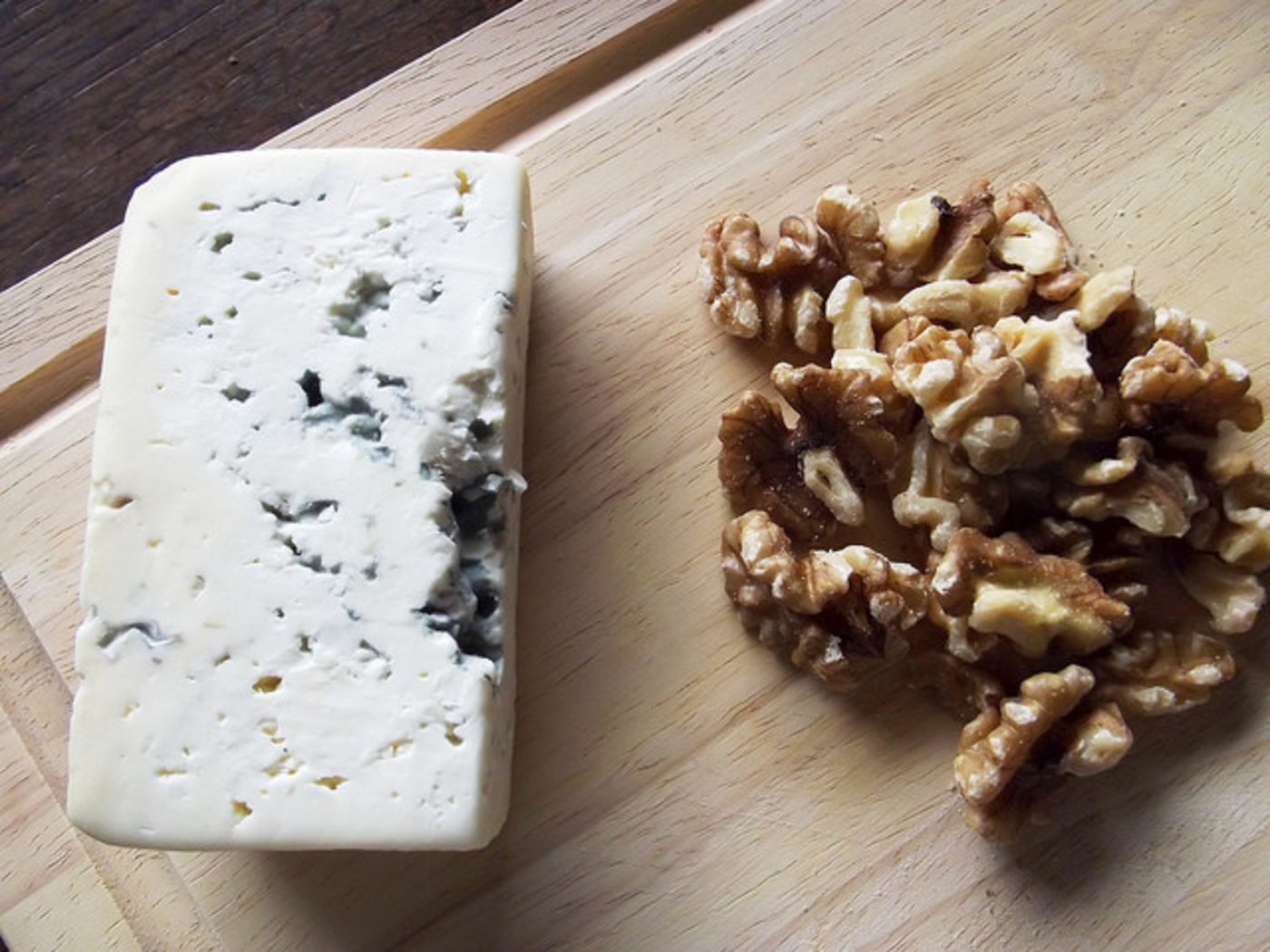 Emmi will ihr Spezialitätenkäse-Sortiment erweitern. (Symbolbild  Flickr/huber.edith)