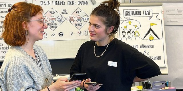 Das Innovation Camp lebt vom Austausch zwischen Theorie und Praxis.