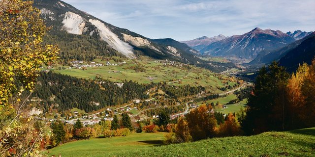 Hecken prägen nicht nur die Kulturlandschaft im Albulatal. Sie sind auch Lebensraum für unzählige Tier- und Pflanzenarten. ((Bilder Vrena Crameri-Daeppen)