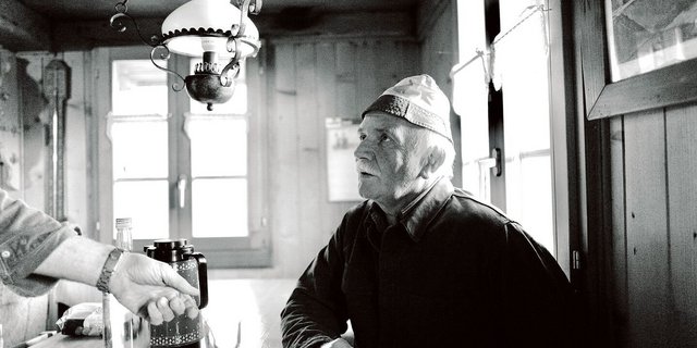 Lehmeli Chrigu auf der Portenalp, wo seine Galloway-Kühe den Sommer verbringen.