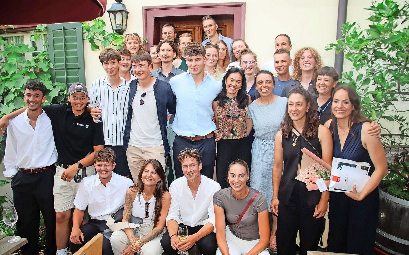 Die 29 Winzer(innen) kommen aus der ganzen Deutschschweiz, darunter sechs aus Luzern, fünf aus Zürich, vier aus Bern, drei aus Schaffhausen, je zwei aus dem Thurgau und Graubünden.