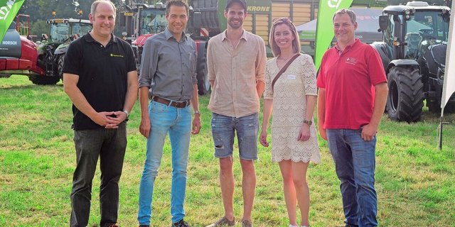 Agrarinfluencer Jörg Büchi (Mitte) mit Marco Humair, Matthias Anliker, Johanna Gapany, Marcel Bucher (v.l). 