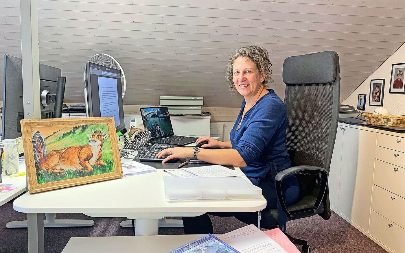 Während des Winterhalbjahrs arbeitet Lotti Baumann für den Haushaltsservice der Aargauer Landfrauen und schreibt Artikel sowie Beiträge für die Landfrauen-Agenda.