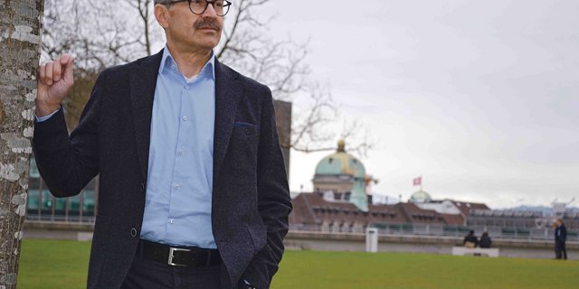 Rolf Hanimann, Kantonstierarzt für Graubünden und Glarus,  sagt, dass die Kantone nicht beeinflussen können, wo die nächsten BVD-Fälle auftreten. (Bild akr)