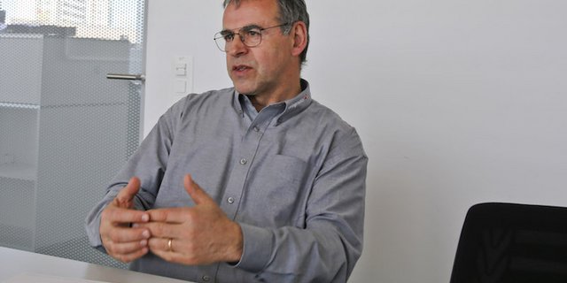 Christoph Böbner schätzt an seiner neuen Aufgabe bei Swissgenetics vor allem die Nähe zu den Landwirten. (Bild lid/ji)