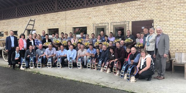 30 Milchproduzenten konnten geehrt werden.  (Bild ZMP)