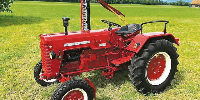 Nach der umfassenden Restauration durch Christian Kobler erstrahlt der McCormick D-219 in neuem Glanz. (Bild Christian Kobler)