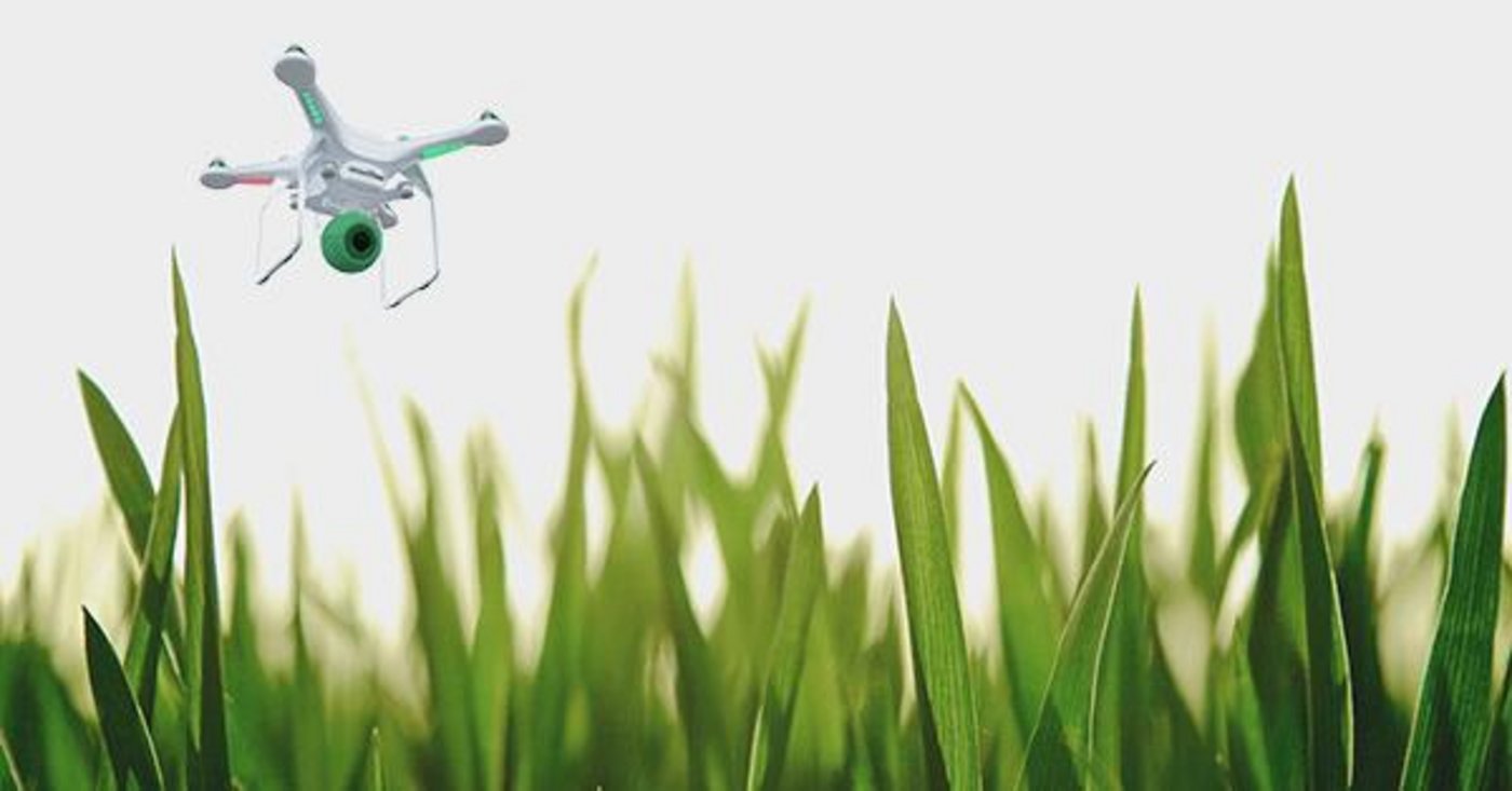 Mit Drohnen Hundekot aufnehmen und ihn einsammeln? Daran arbeitet das niederländische Start-up Belevar BV.(Bild tinki.de)