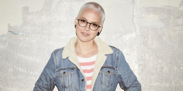 Beleaf-Produkte seien für sie nicht nur ein Ersatz, sondern würden ihren Geschmack genau treffen, wird Stefanie Heinzmann zitiert. (Bild Emmi)
