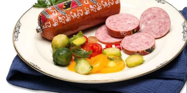 Der Weg zum Schutz der Wurst, die auf der Zunge zergeht, war nicht ganz hürdenfrei. (Bild Migros)