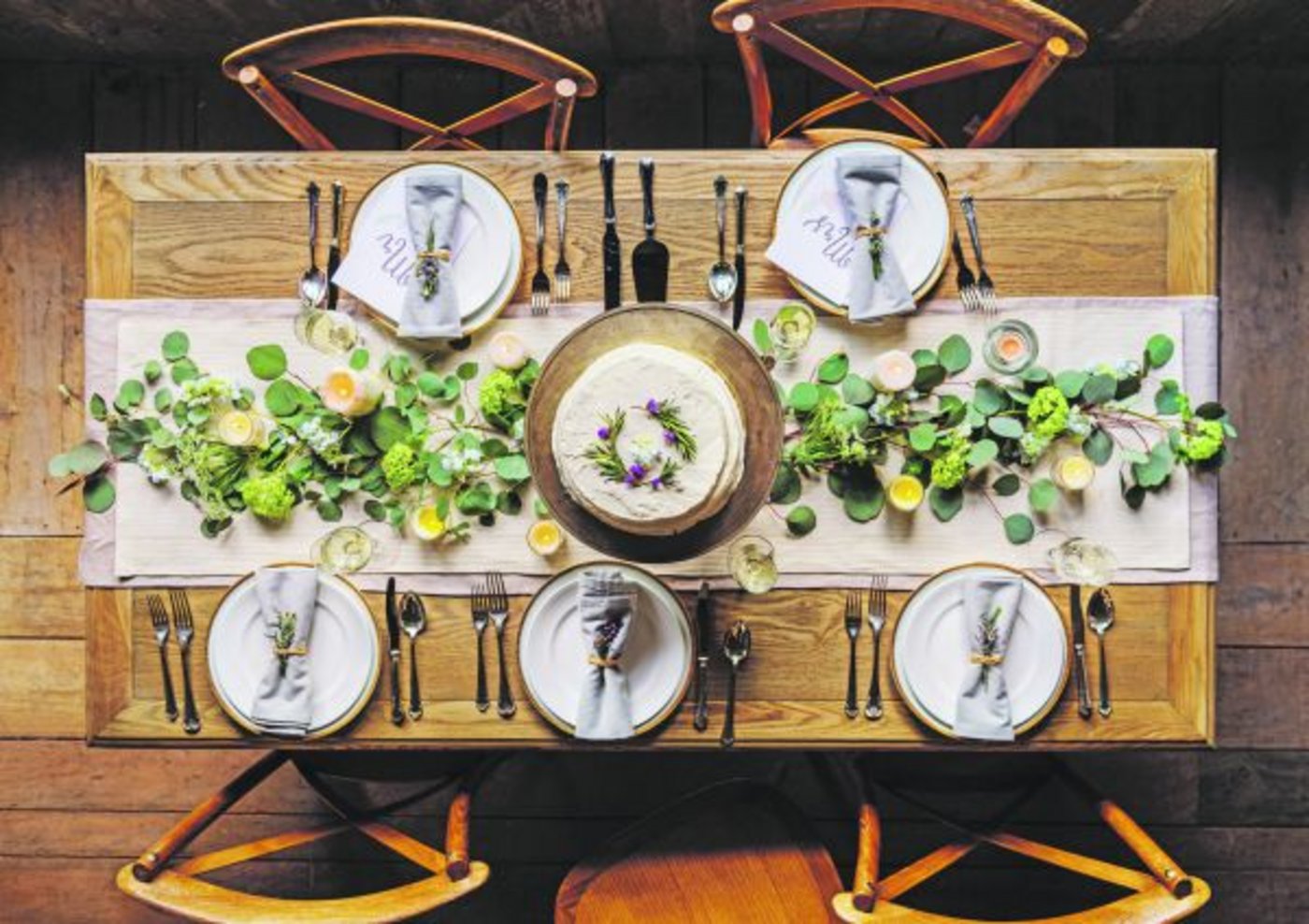 Essen bei Bäuerinnen ist total im Trend. Das Gastronomiekonzept Swiss Tavolata bietet genau das. Wo sonst wird so liebevoll aufgetischt? (Symbolbild pexels)