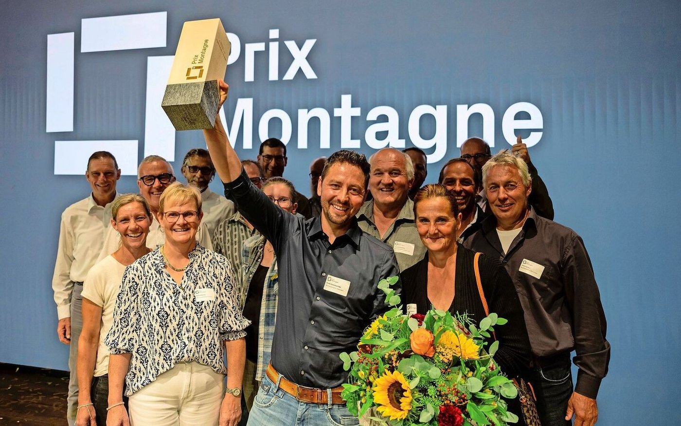  Milchlieferanten, Verwaltungsräten und Behördenvertretern.