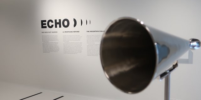 Trichter und Schallrohre verstärken die Stimme, z. B. beim Rufen des Alpsegens. (Bild et)