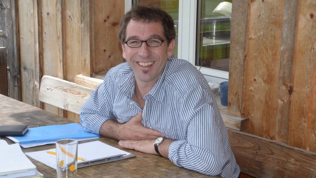 Cornel Rimle beantwortet Fragen aus dem Lebensalltag von Bäuerinnen und Bauern. (Bild zVg/Cornel Rimle)