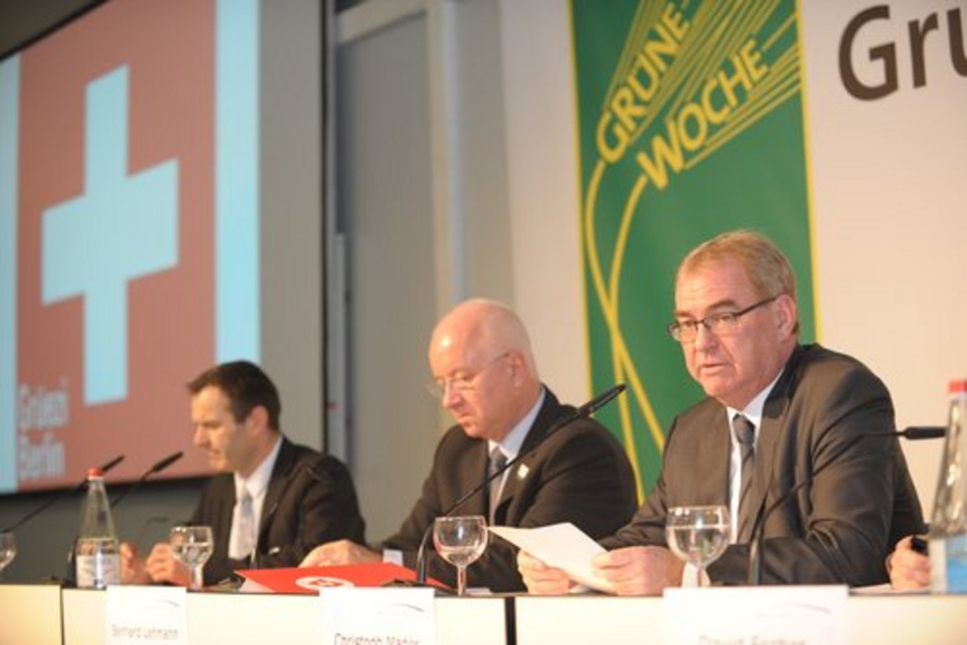Urs Schneider, Bernard Lehmann und Christoph Mäder. (Bild: AMS/Wolf-Georg Kirst)