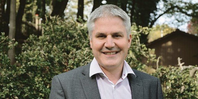 Die Corona-Krise habe man gut überstanden, schliesslich hätten die Pflichtlager nicht angegriffen werden müssen, findet BLW-Direktor Christian Hofer. (Bild sb)