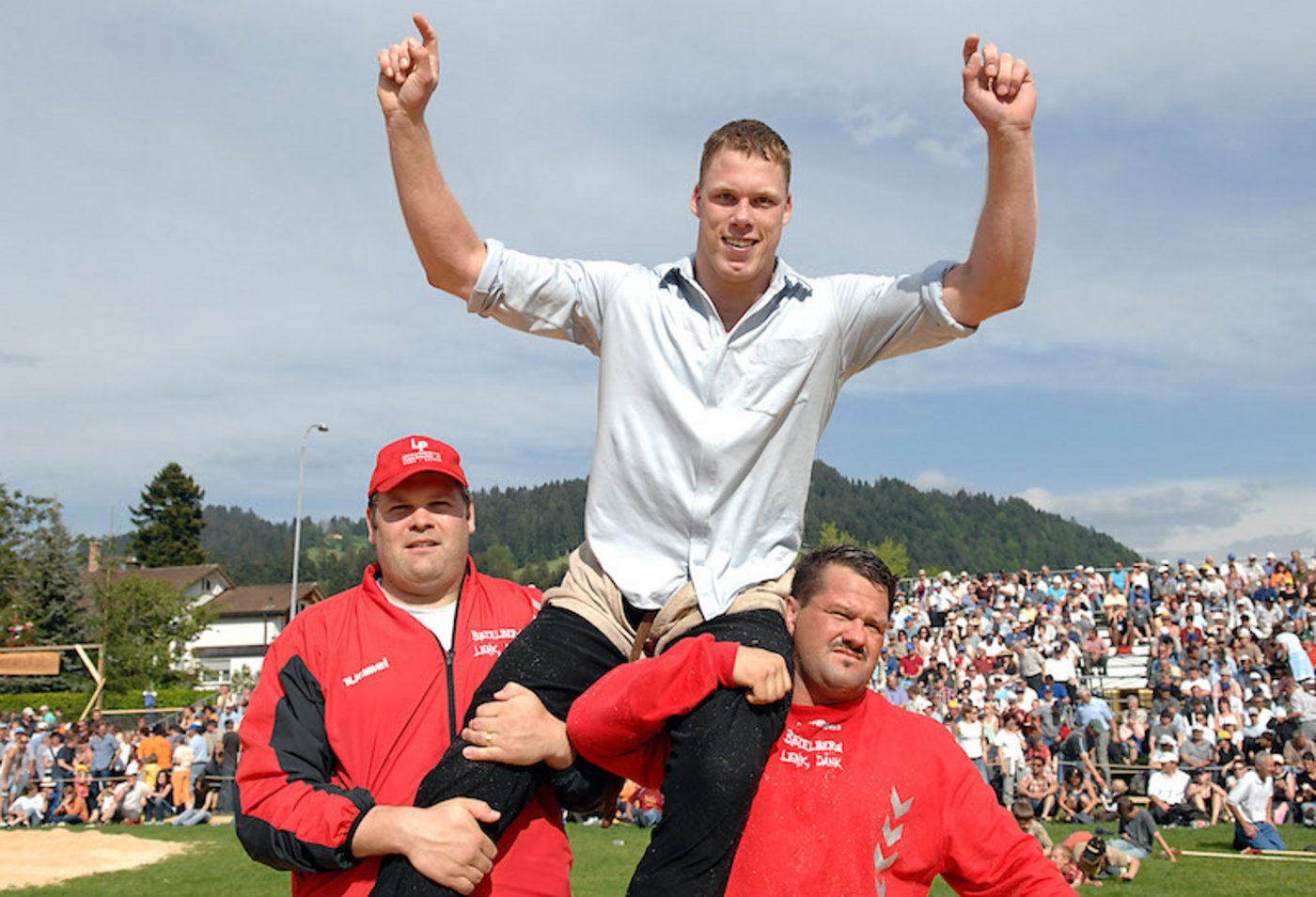 Dieses Jahr wird in Trubschachen kein Sieger unter freiem Himmel in die Höhe gestemmt werden können. (Bilder zVg)