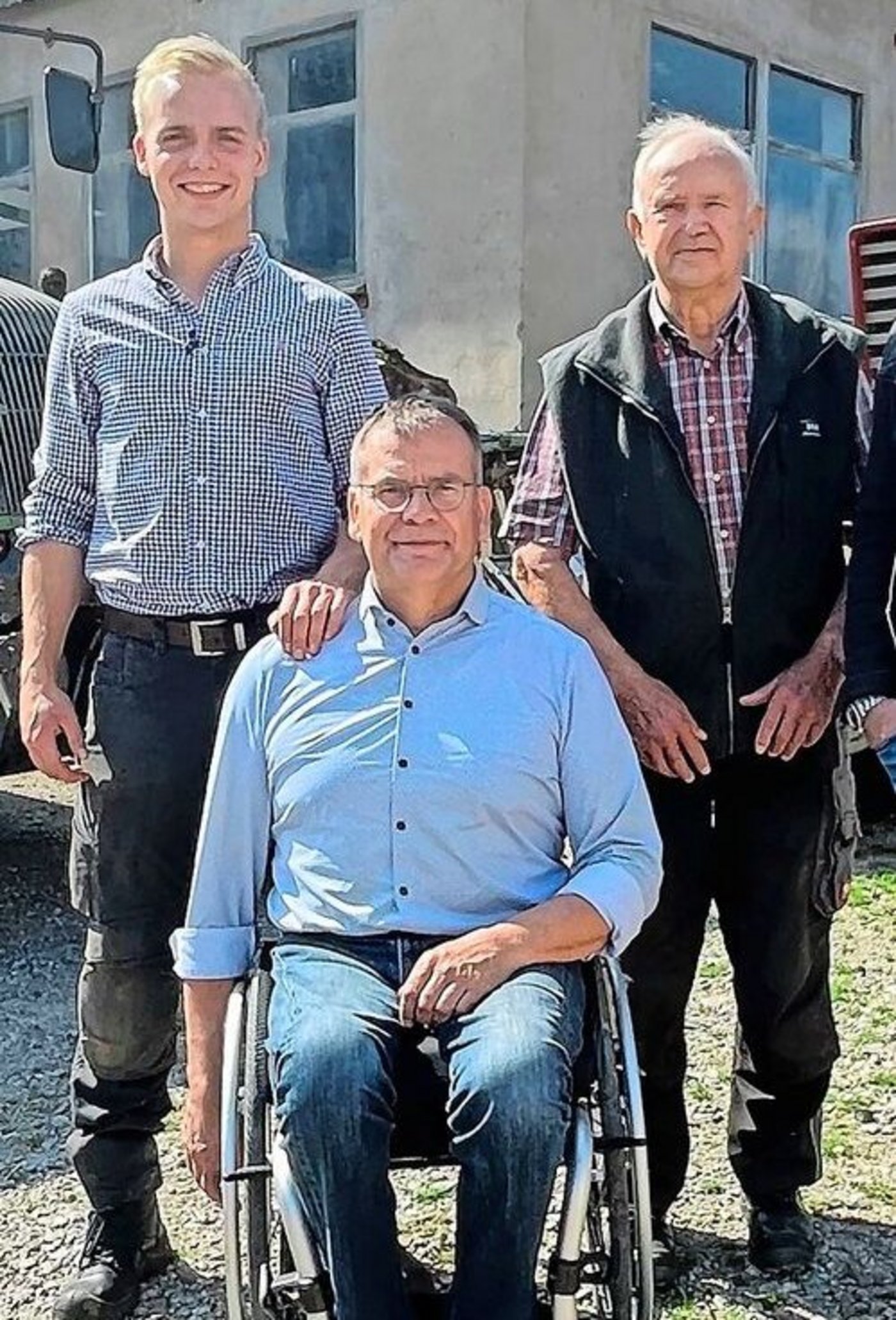 Drei Generationen Messerschmidt: Malte mit seinem Vater und Opa.