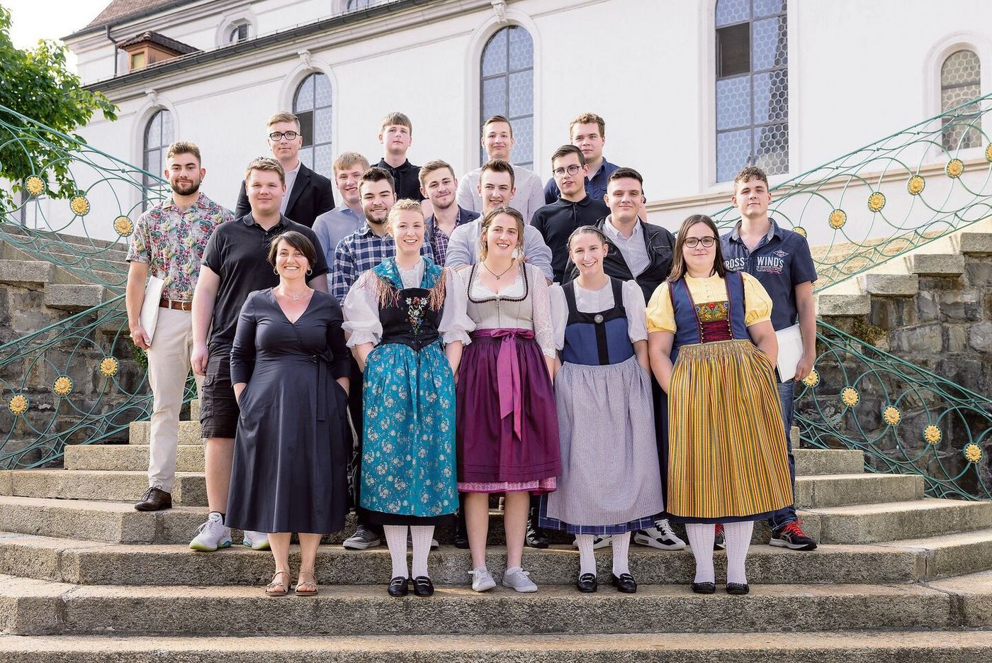 Die erfolgreichen Milchtechnologinnen und -technologen EFZ mit Abschluss am BBZN Sursee. 