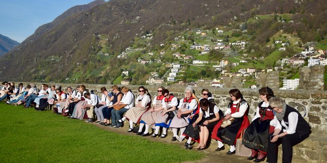 Der Schweizerische Bäuerinnen- und Landfrauenverband setzt sich für die Frauen auf dem Land ein: Delegierte an der Delegiertenversammlung 2018 in Bellinzona. (Bild zVg