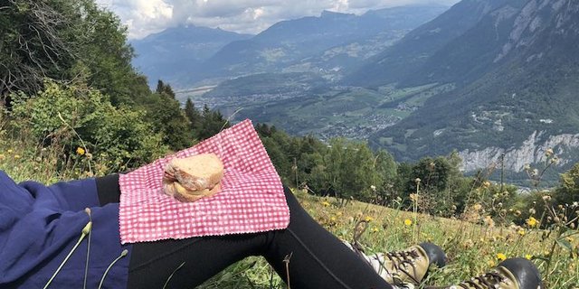 Bienenwachstücher sind eine gute Alternative zu Alu- und Frischhaltefolie, ... (Bilder et)