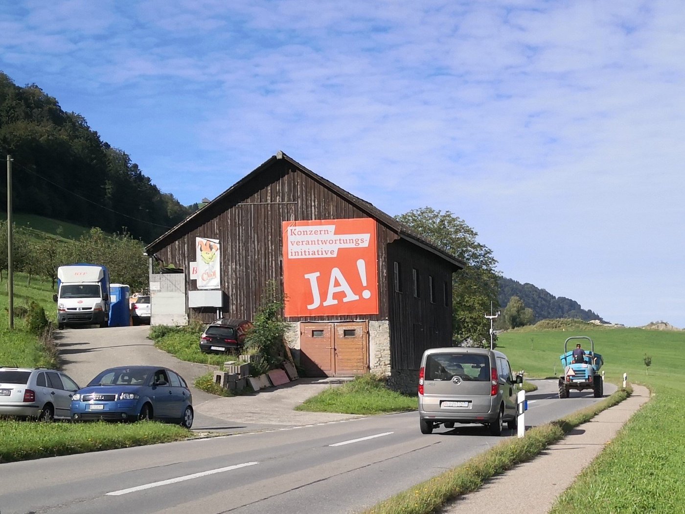 Nicht nur in den Städten und Agglomerationen wachse die Zustimmung für die Konternverantwortungs-Initiative, sondern auch in ländlichen Gebieten, stellt die VKMB fest. (Bild VKMB)