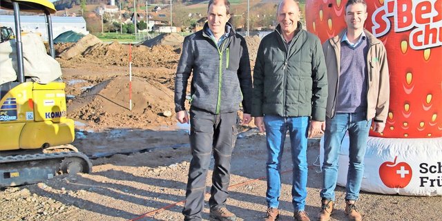 Genossenschaftspräsident Thomas Keller, Geschäftsführer Ruedi Grunder und Roman Rohrer (v. l.) stellten das Projekt vor.