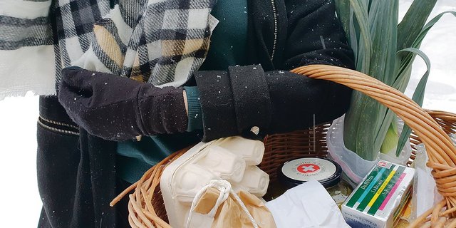 Die Konsumenten ins Boot holen: Eine ganzheitliche Ernährungspolitik soll die gesamte Wertschöpfungskette berücksichtigen – Landwirtschaft, Konsumenten und Ernährung. (Bild Ruth Aerni)